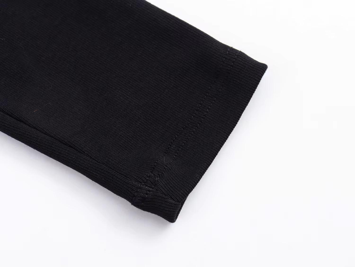Sleeve pleated blouse