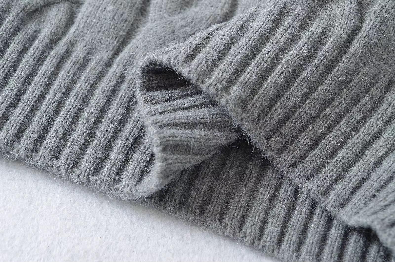 Grey sweater
