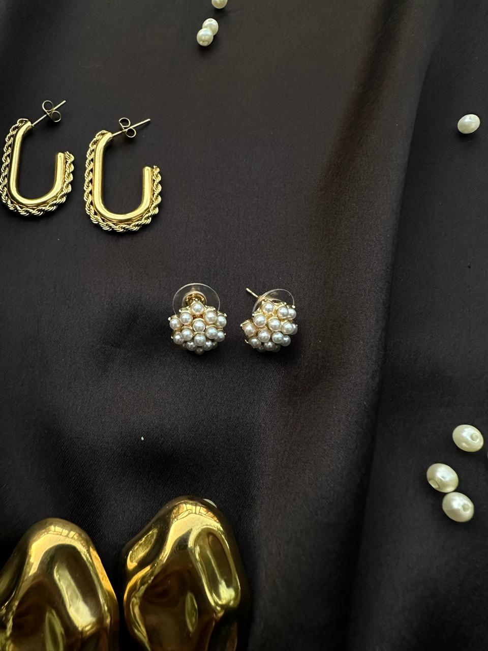 Flower Pearl Earrings