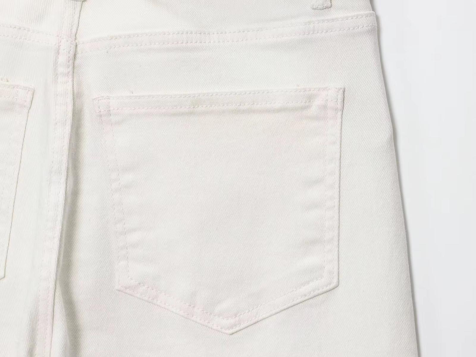 White Jeans with Belt