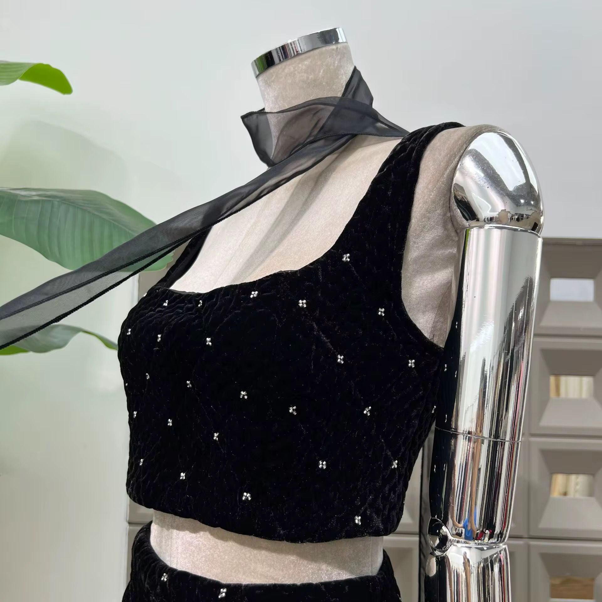 Strap short skirt set