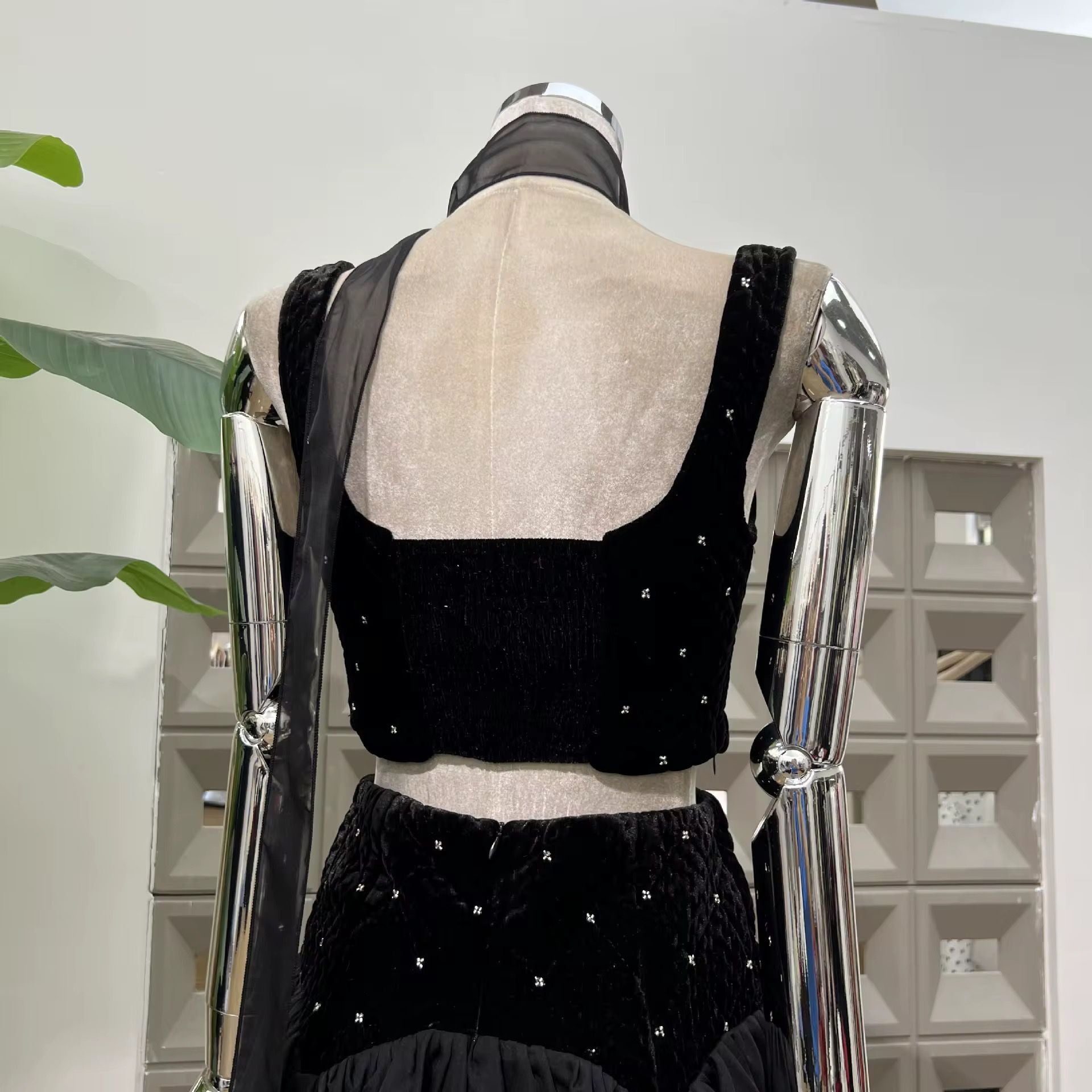 Strap short skirt set