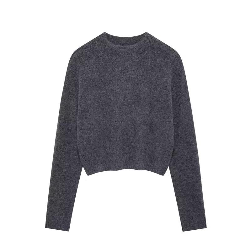 Round neck sweater