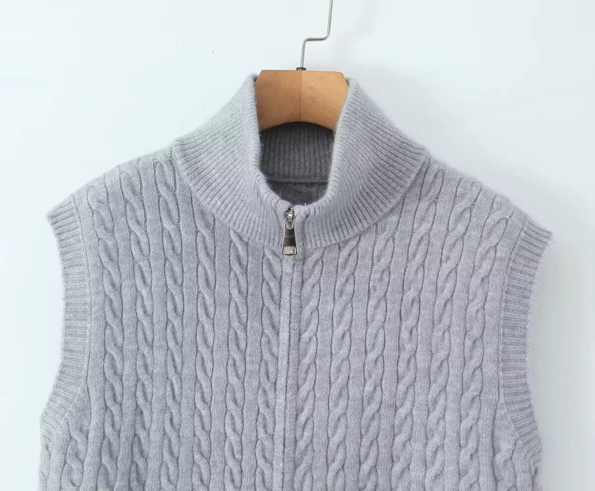 Nordic Cable Zip Vest