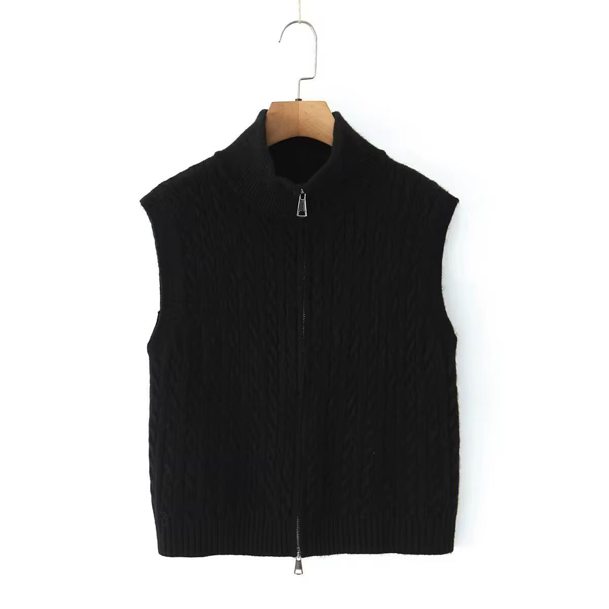 Nordic Cable Zip Vest