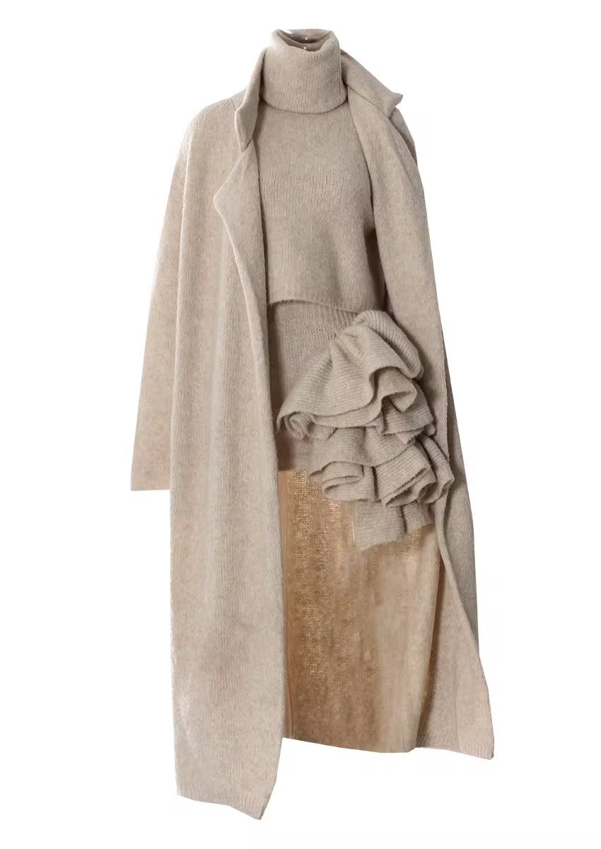 Three-piece embroidery set