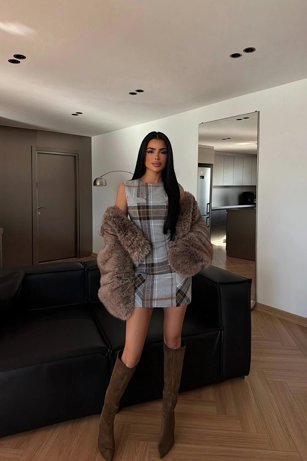 Grey Plaid Sleeveless Dress