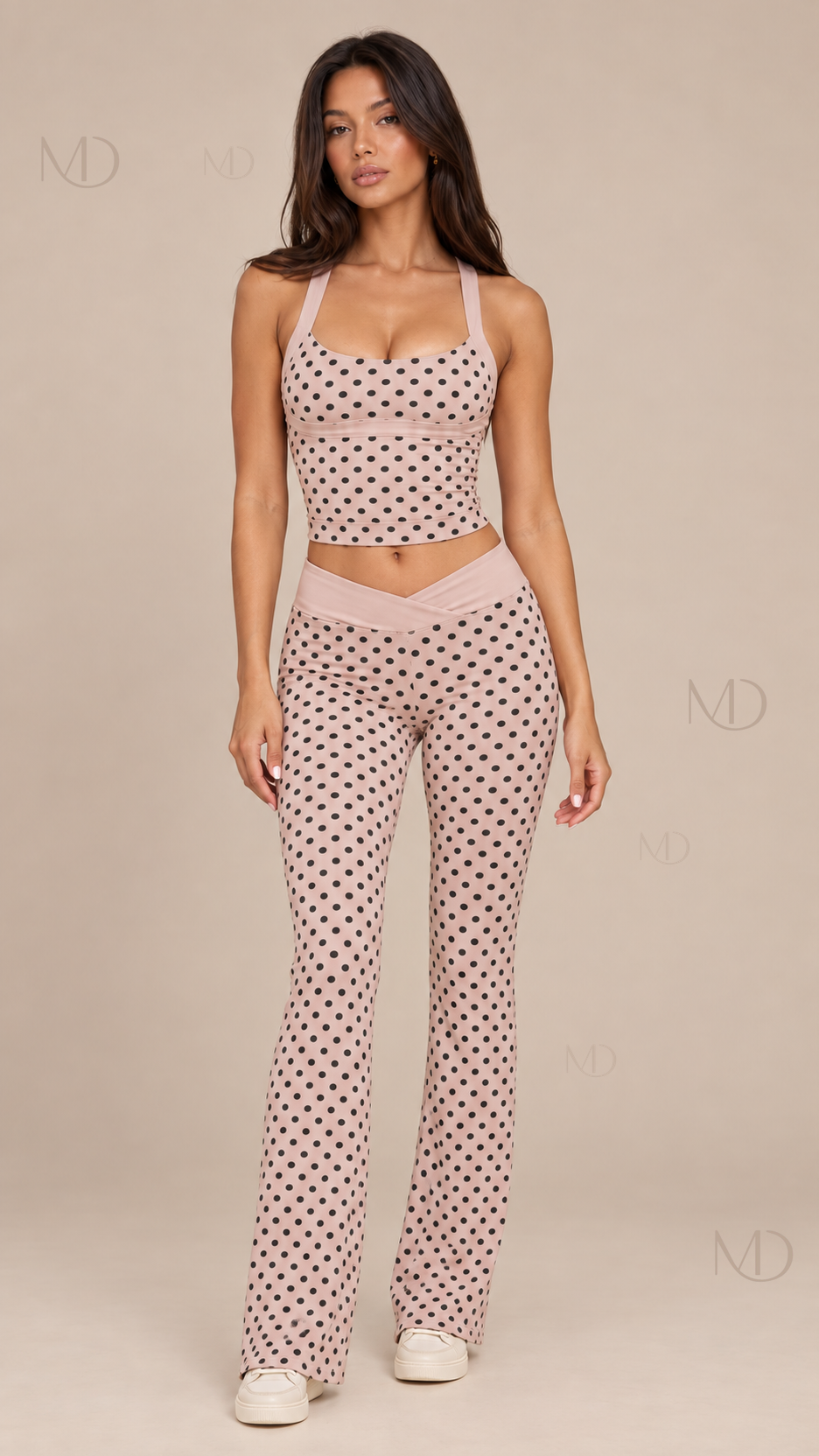 Willa Polka Dot Yoga Set — Ballet Pink Set model front