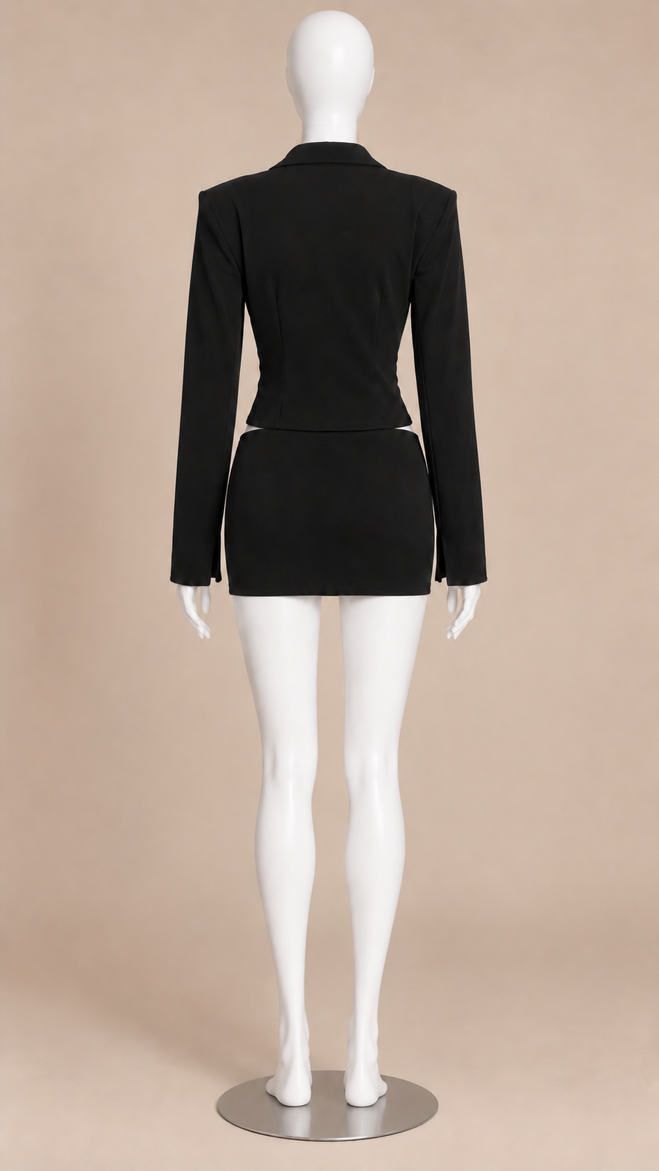 Romy Hook Set — Black mannequin back