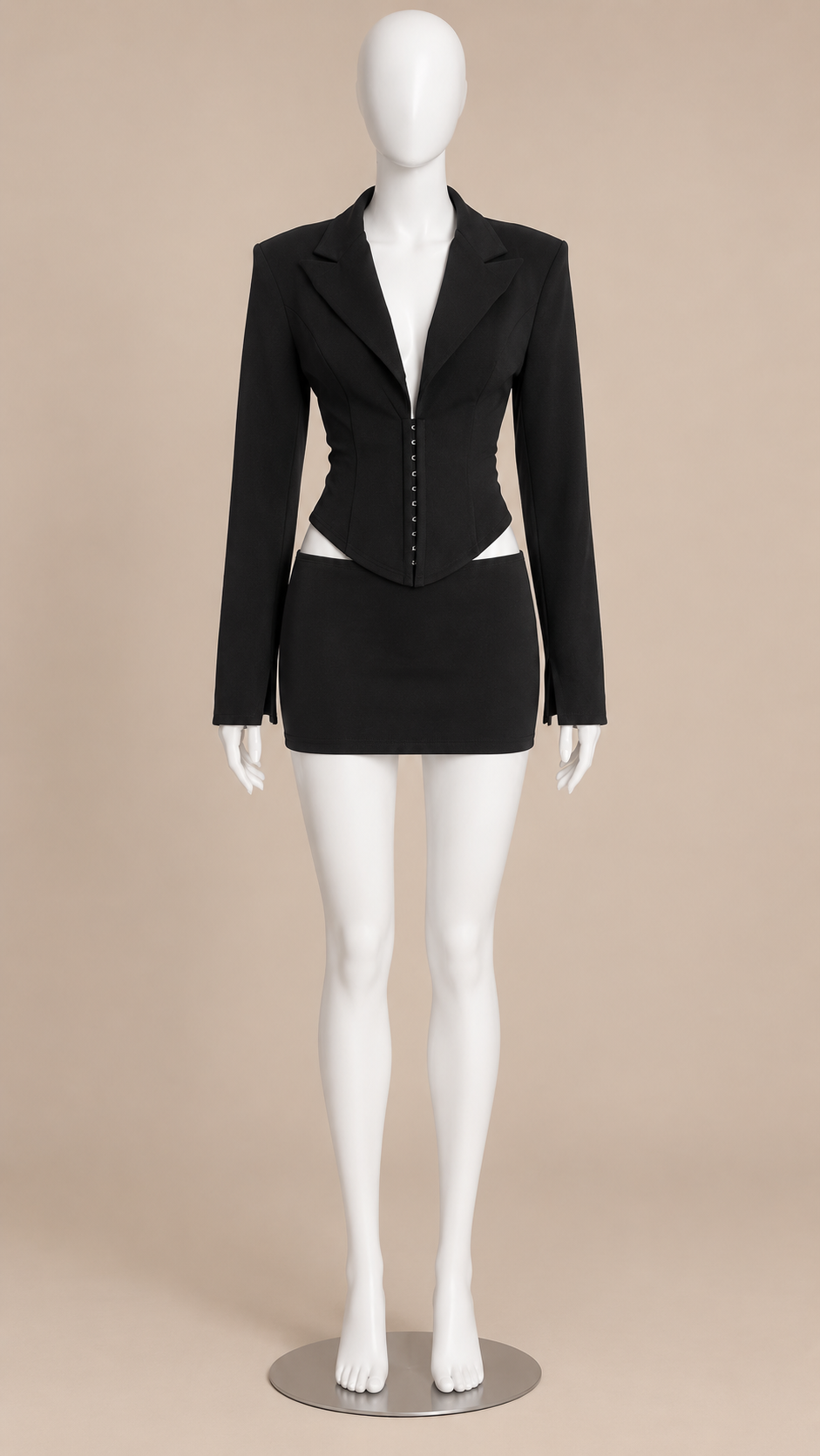 Romy Hook Set — Black mannequin front