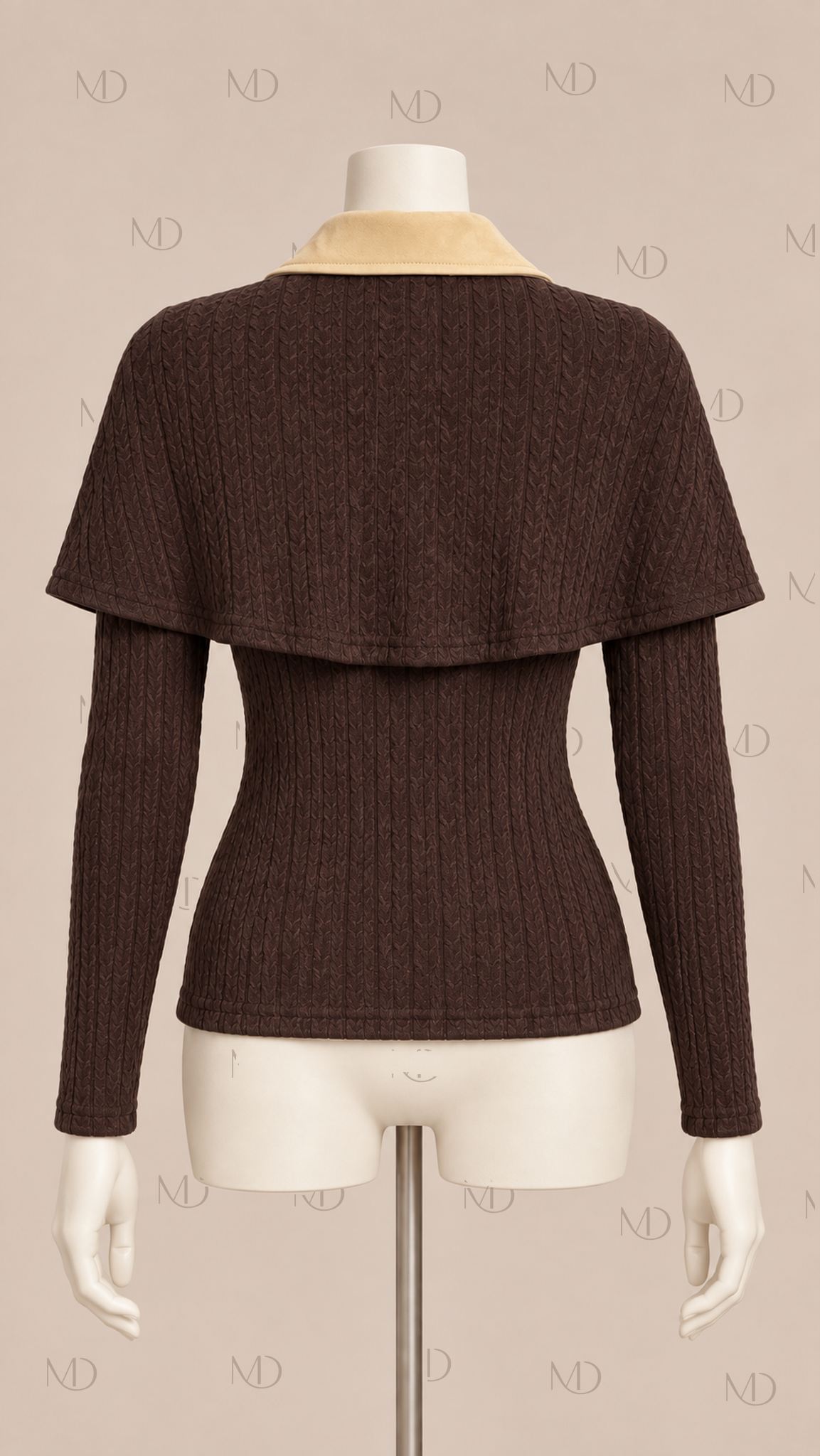 Yuzu Cable Knit Capelet Set — Brown mannequin back