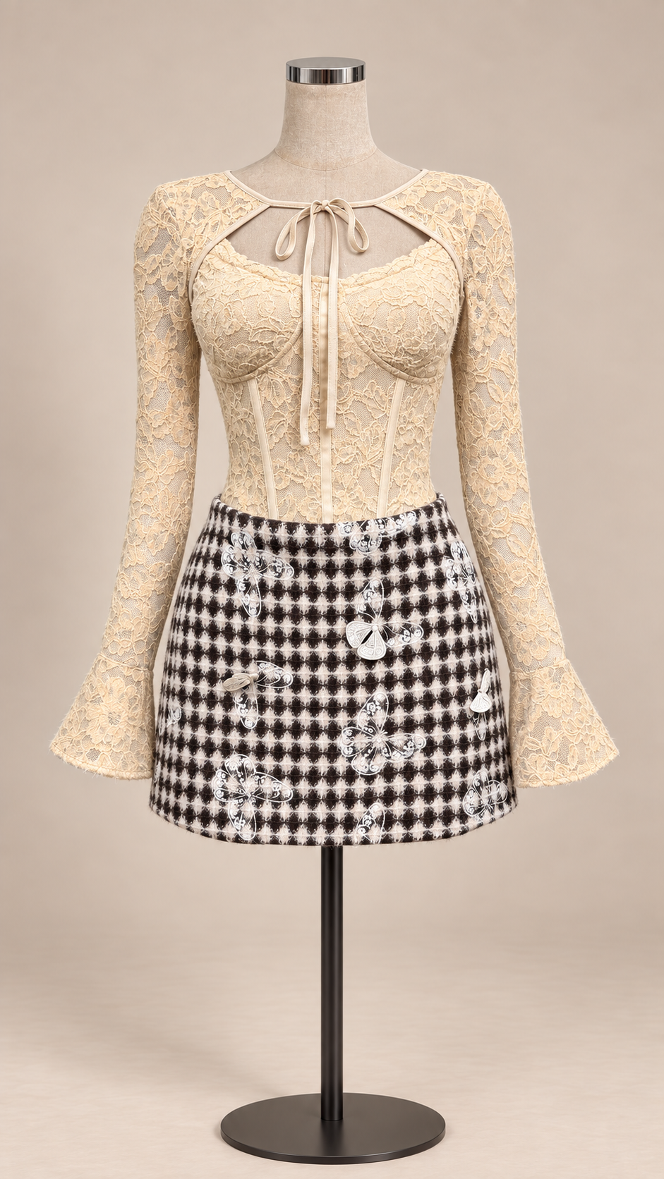 Ophelia Houndstooth Set — Brown mannequin front