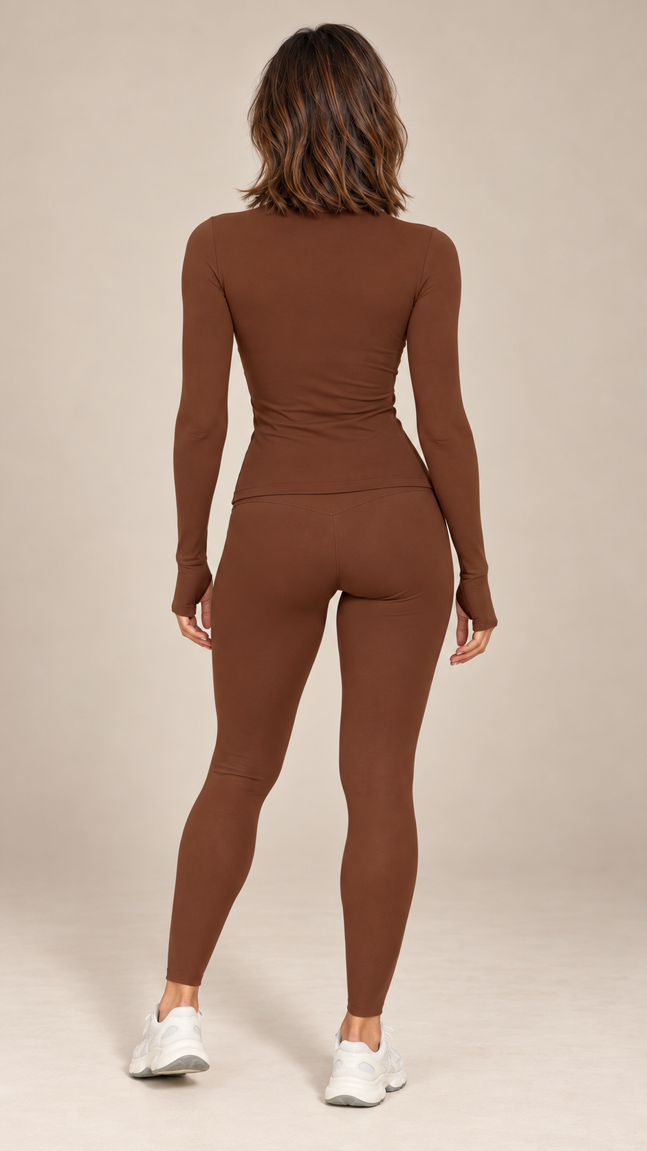 Kalinda Thumbhole Active Set — Clay Brown model back