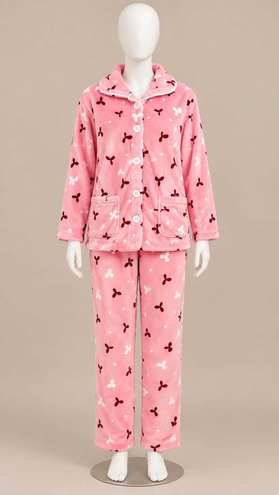Eloise Fleece Pajama Set — Clover Print mannequin front