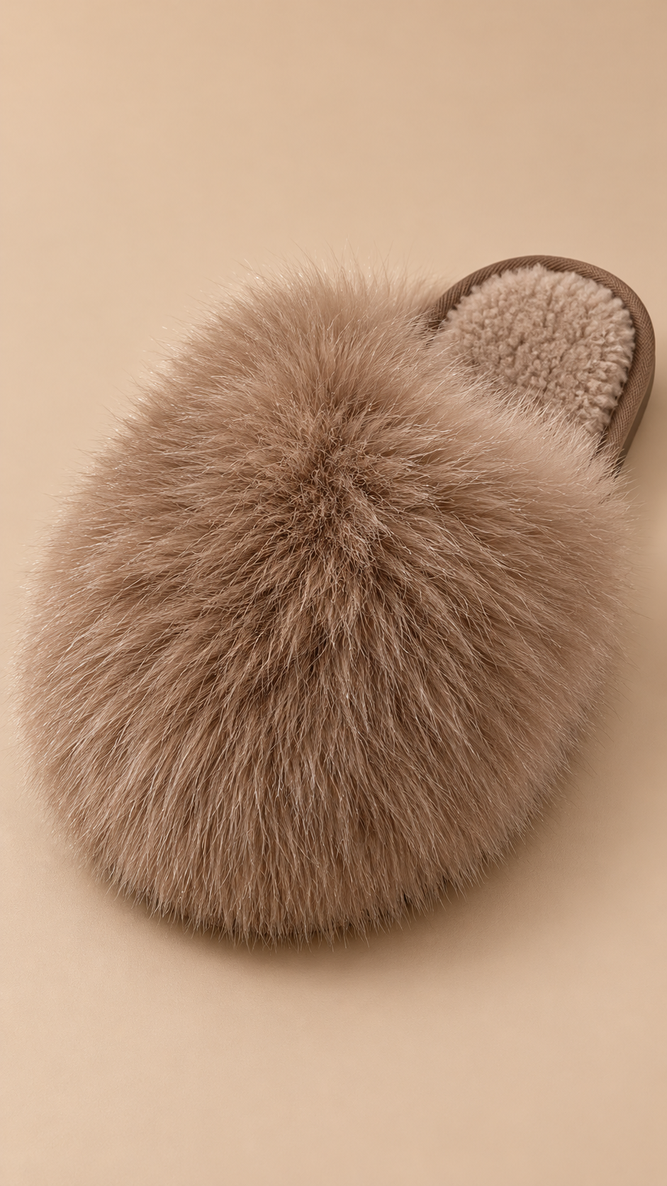 Ravelle Fluff Slipper — Coffee shoe detail