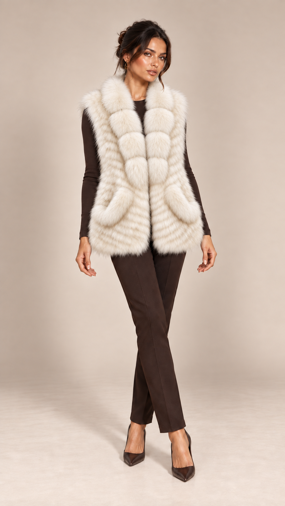 Rowan Fox Fur Gilet — Cream model front