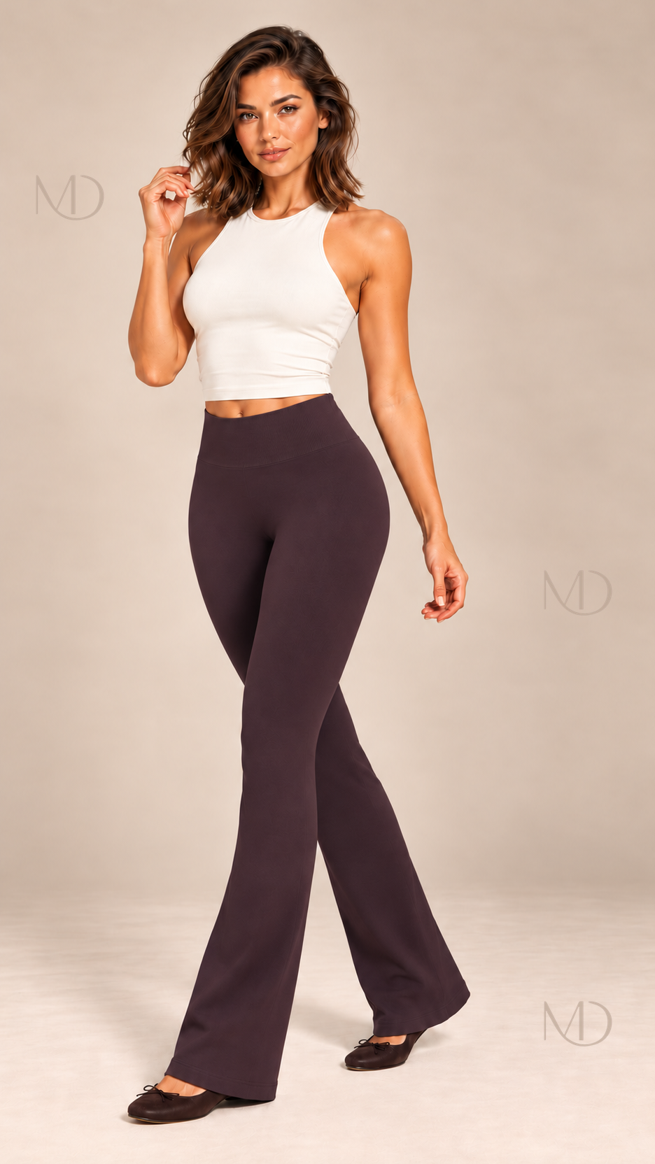 Ines Seamless Flare Pants — Espresso model front