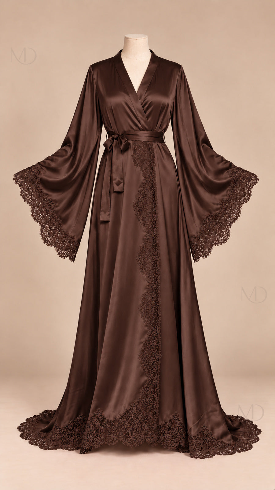 Isolde Lace Satin Robe chocolate mannequin front