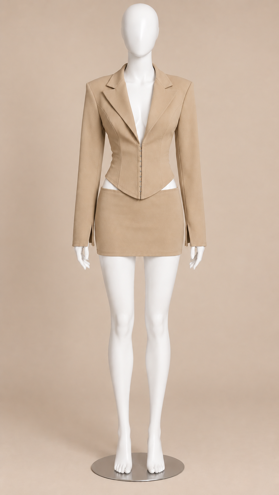 Romy Hook Set — khaki mannequin front