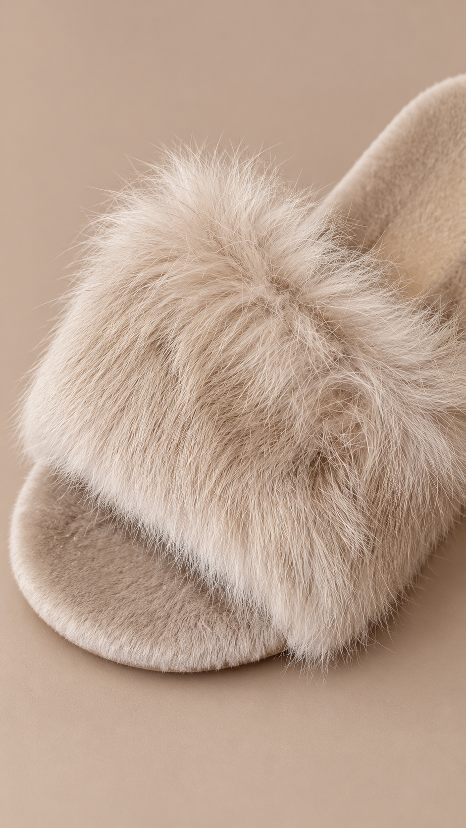 Paloma Rabbit-Fur Slide — khaki shoe detail