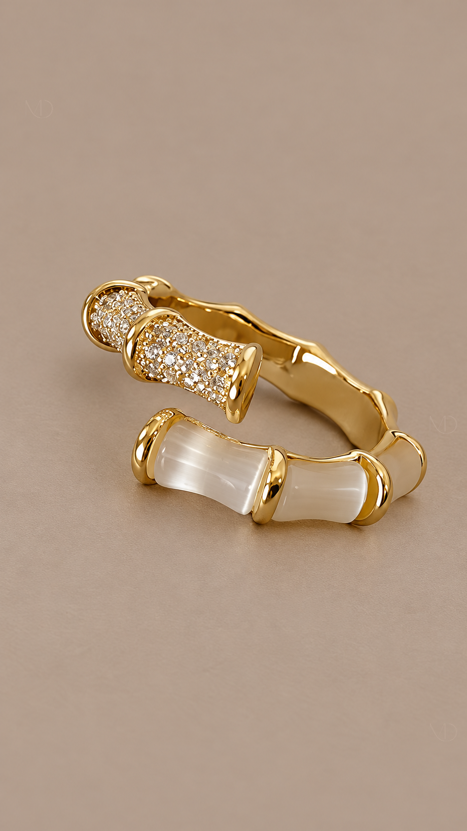 Selene Bamboo Zircon Ring — gold cat eye 02 product