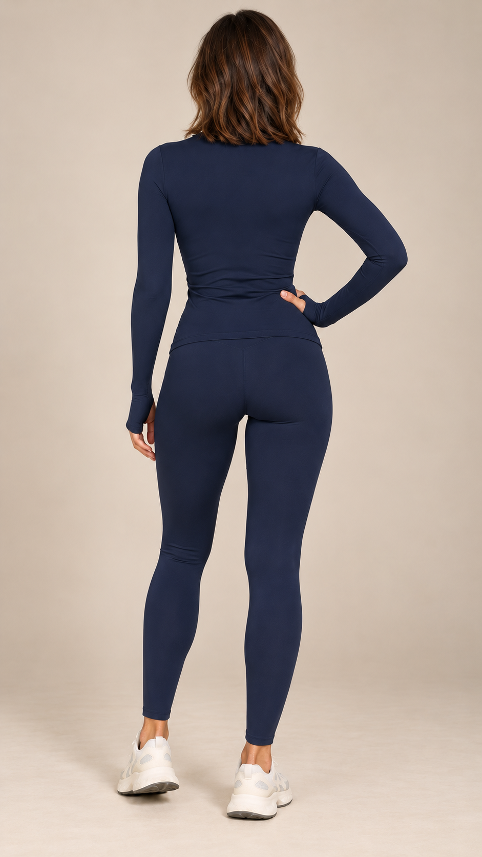 Kalinda Thumbhole Active Set — Navy model back