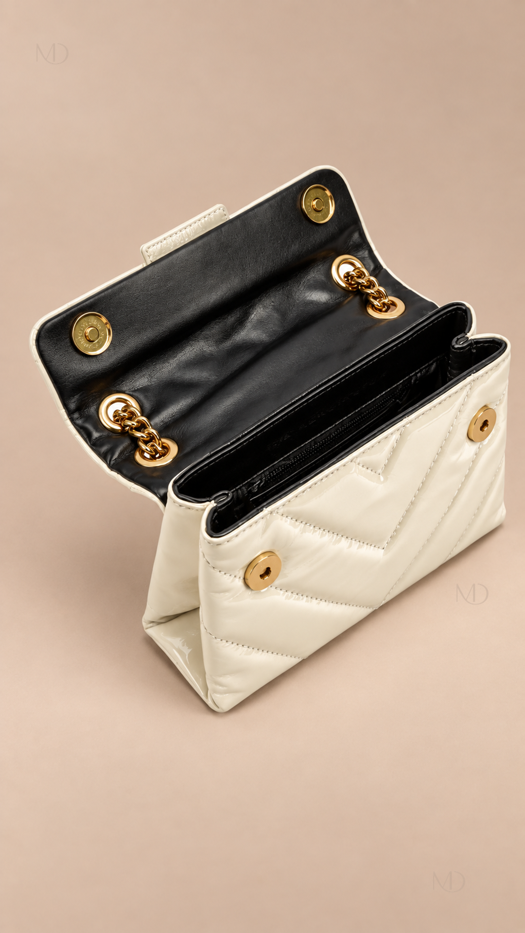 Kensington Quilted Chain Bag — Off-white product open