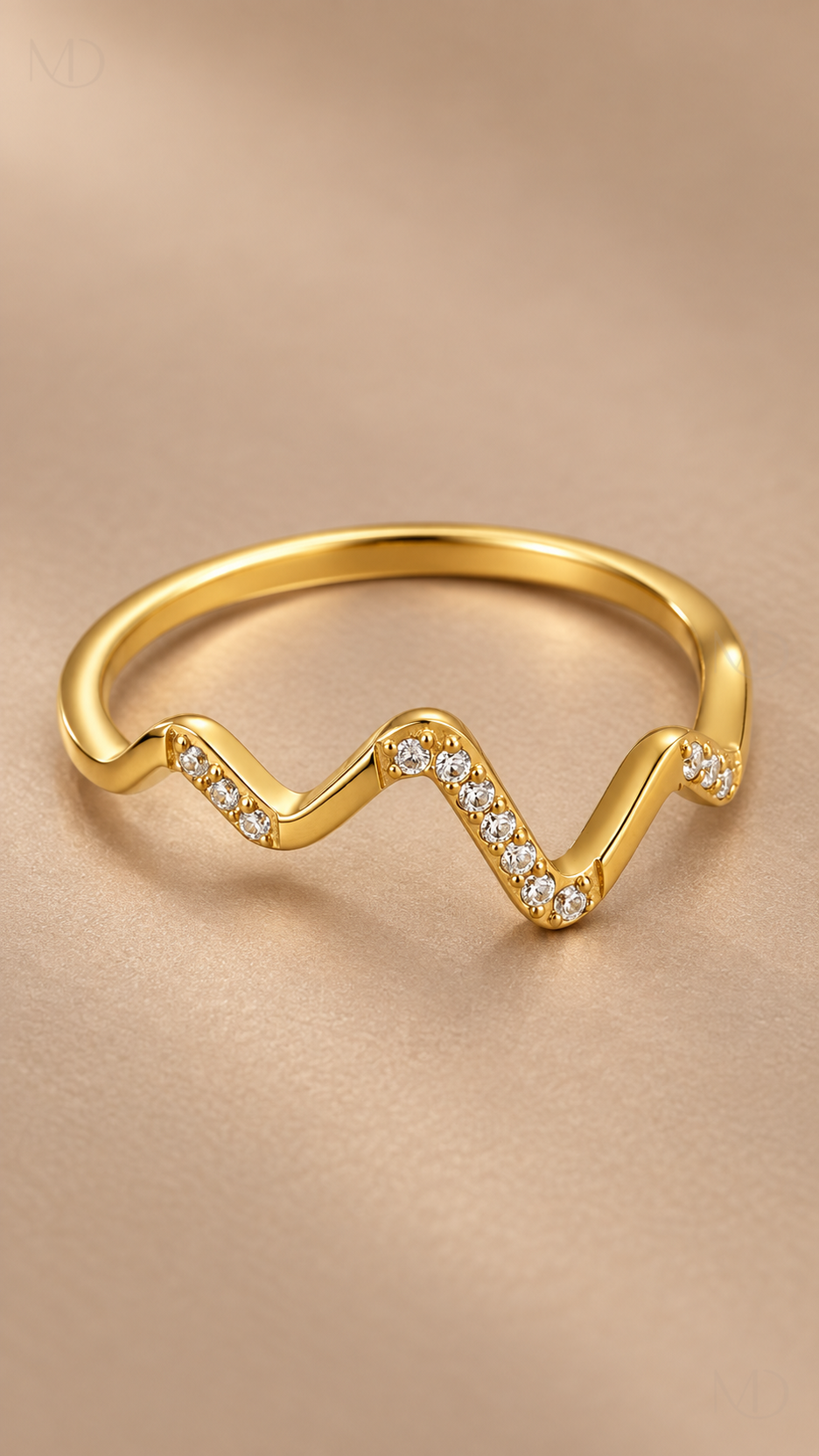 Pulse gold wave ring product close-up