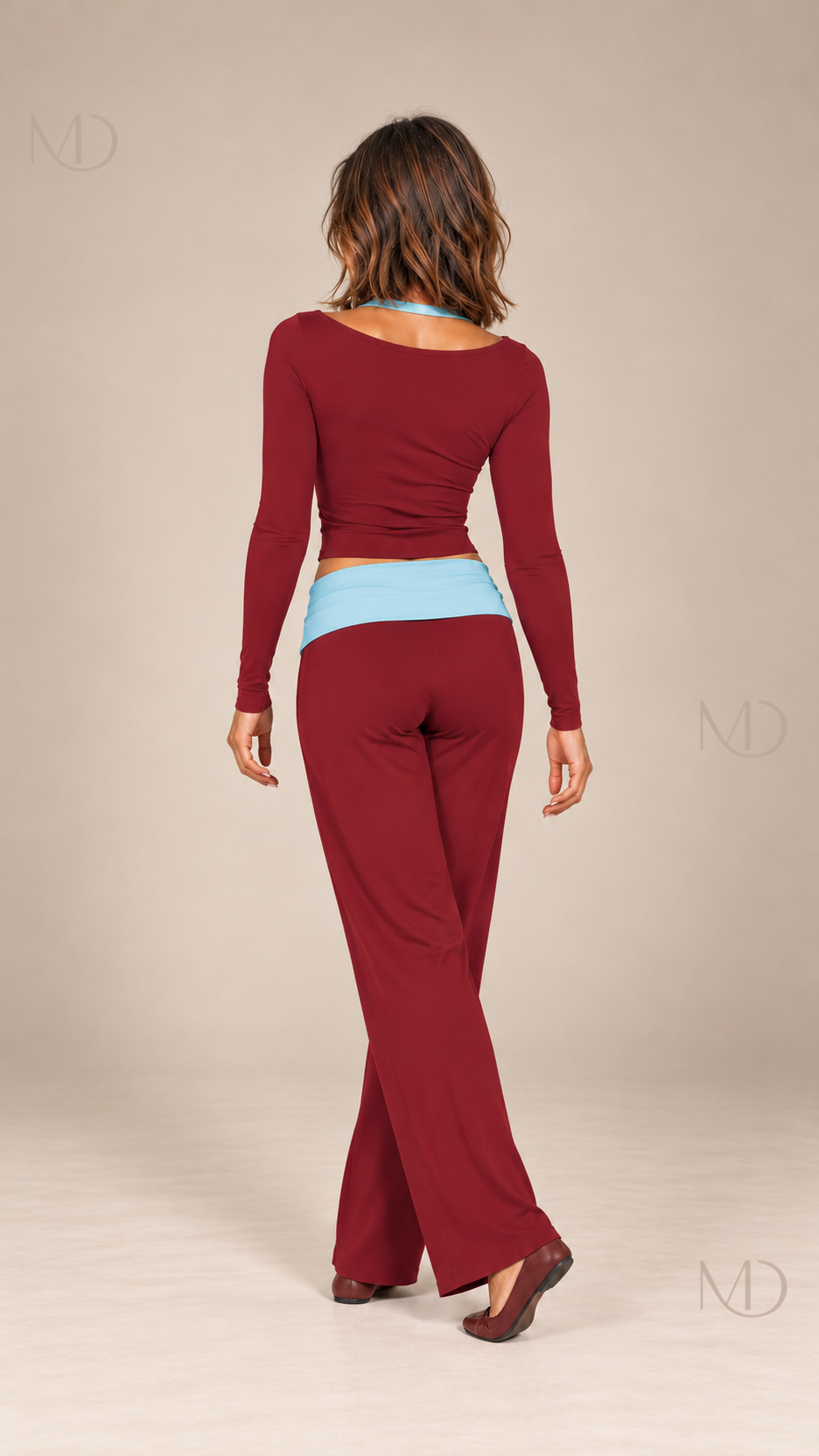 Rafaela Colorblock Lounge Set — Red Blue model back
